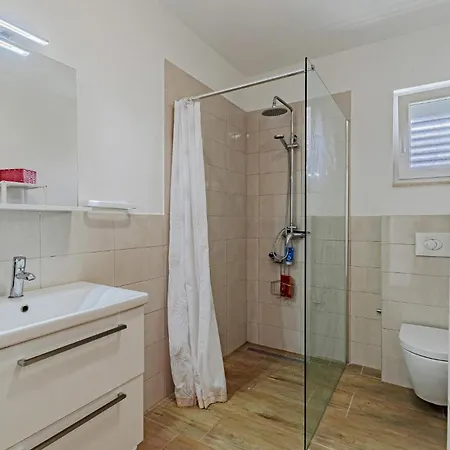Semesterbostad Three-bedroom In Nova