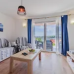 Three-bedroom In Nova *