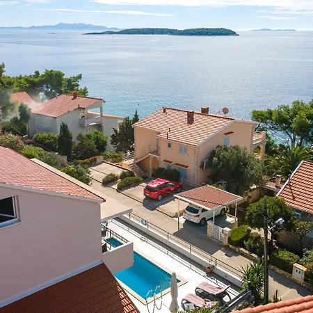 3 Bedroom Lovely In Nova Σπίτι διακοπών *